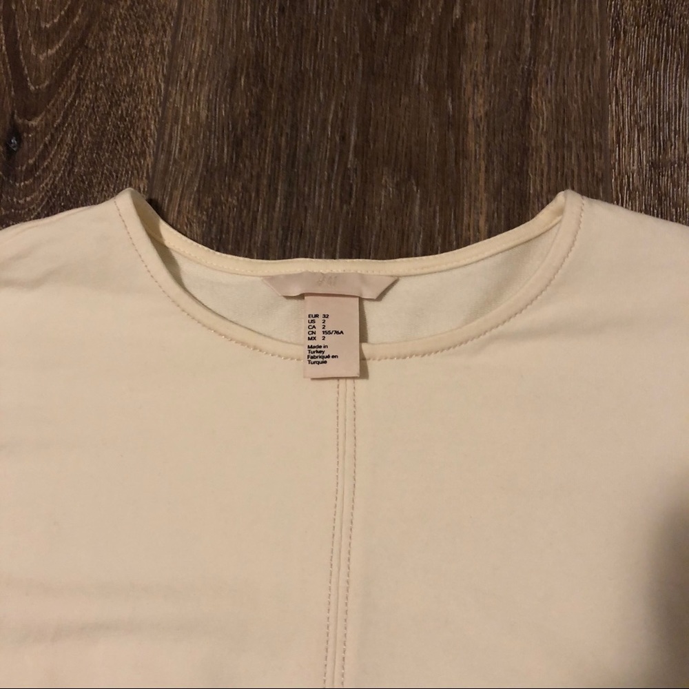 Short sleeve off white top - Picture 5 of 8